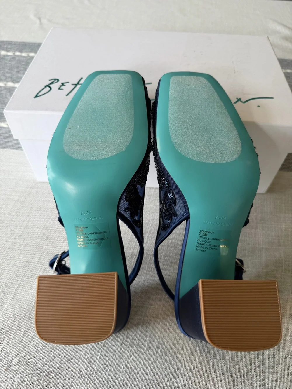 New Betsey Johnson Beaded Navy Slingback Block Heel Pumps Size 7.5 Wedding Prom